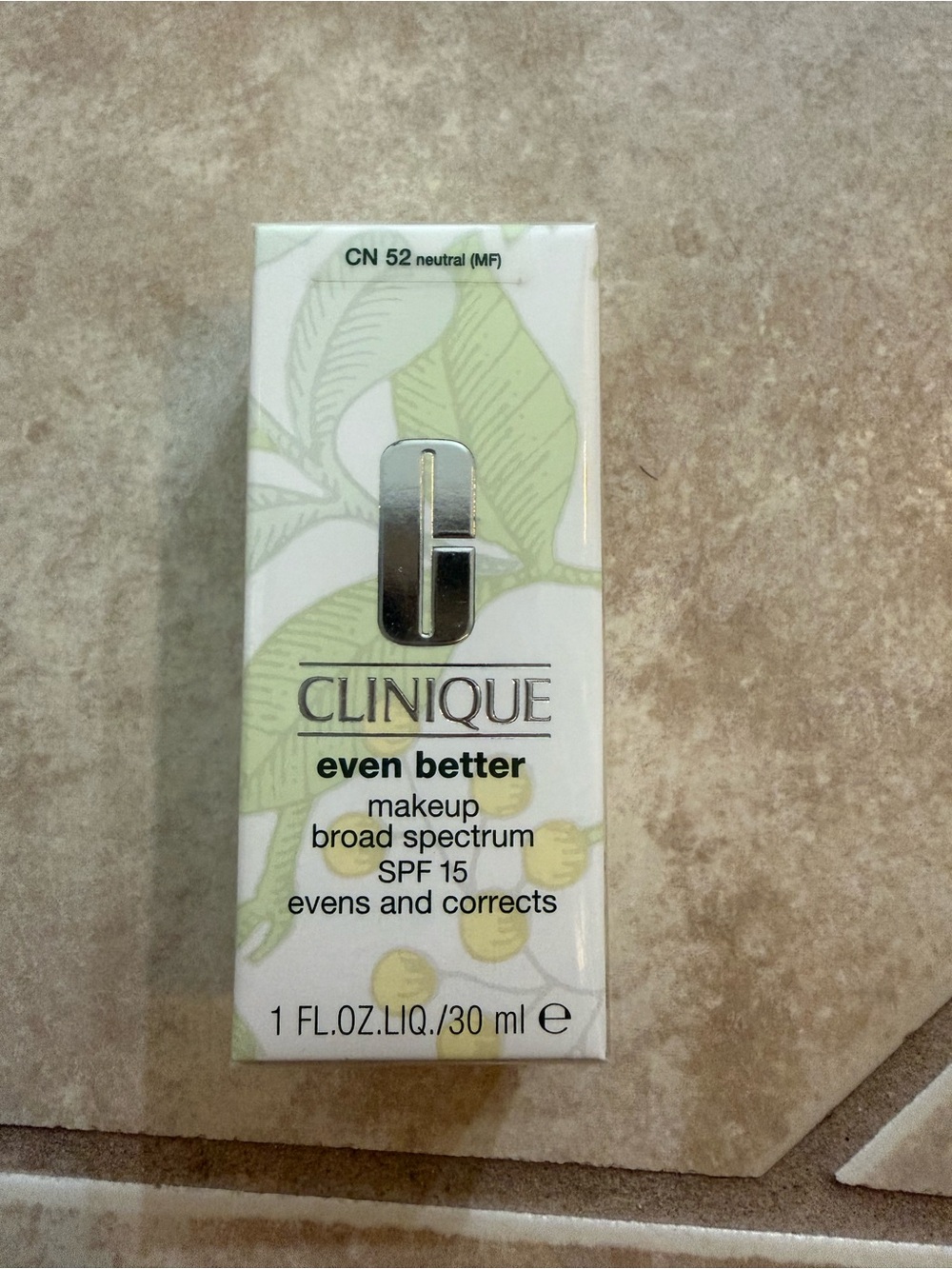 Clinique Even Better Makeup SPF 15 - CN52 Neutal